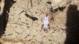 مقتل 41 طفلاً في تفجيرين استهدفا مدرسة في حمص