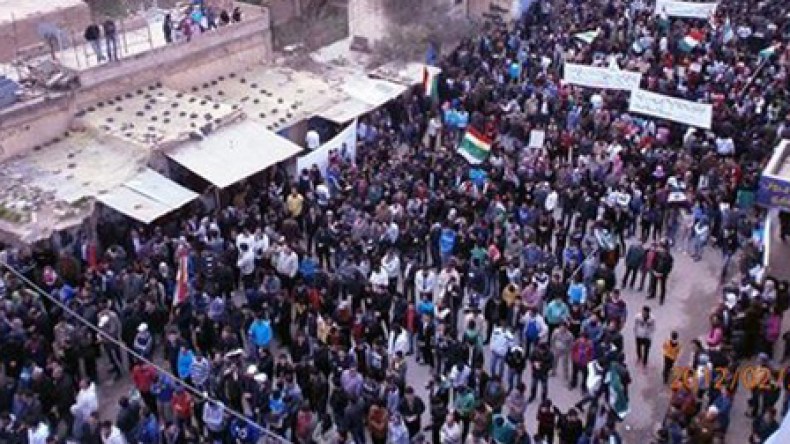 مآذن مساجد سوريا ترفع صوتها  بـ “الجهاد” ضد نظام الأسد