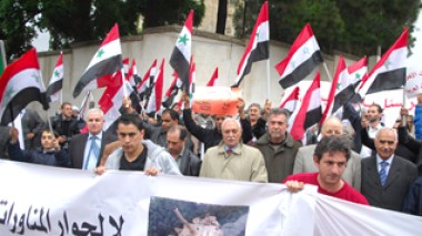 Algeria: Syrians stage sit-in out of embassy against blackmail