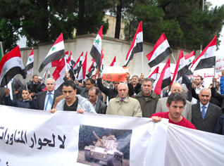 Algeria: Syrians stage sit-in out of embassy against blackmail