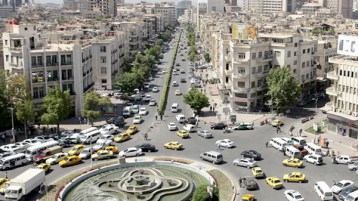 إنها تستحق منك التقبيل!