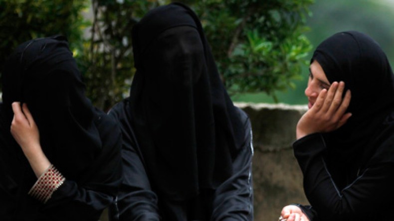 “شاميات” للزواج بعقود عرفية في الجزائر!