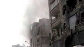 Syria conflict: Explosion 'hits Damascus security area'