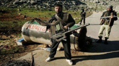 Vingt-cinq morts en Syrie, violents combats près de Damas