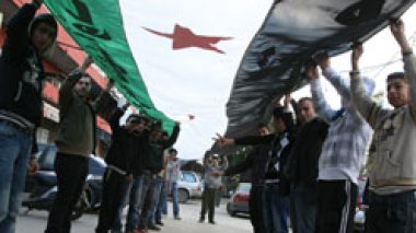 La Syrie remet au Liban deux pêcheurs et le corps de leur neveu adolescent