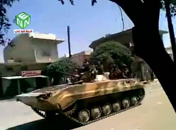 Syrie: des chars déployés à Lattaquié