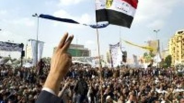 Calme relatif au Caire après trois jours de heurts entre forces de l’ordre et manifestants