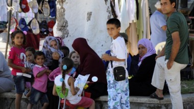 Algerian Red Crescent chief to Echourouk: “ Syrian refugees prefer to beg rather then move to the centers”