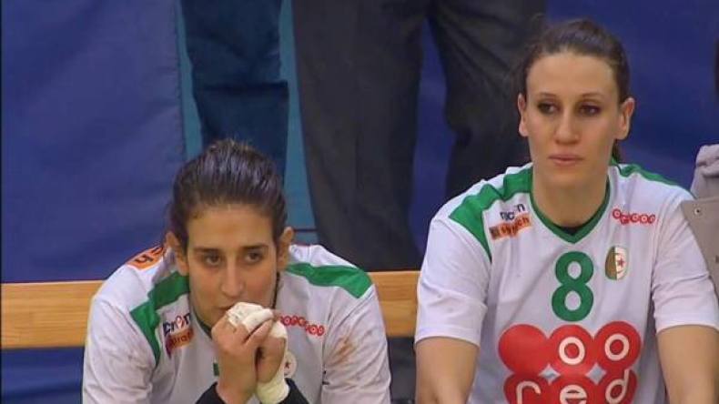 إقصاء منتخب اليد إناث والأمل قائم بشأن تأشيرة المونديال