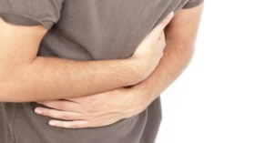 تسمم غذائي يدخل 100 شخص المستشفى في معسكر