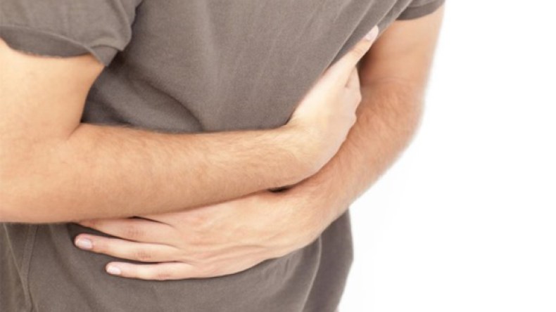 تسمم غذائي يدخل 100 شخص المستشفى في معسكر