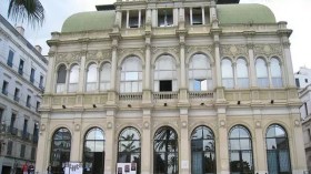 أزمة في المسرح الوطني تصل إلى القضاء بسبب عقد عمل