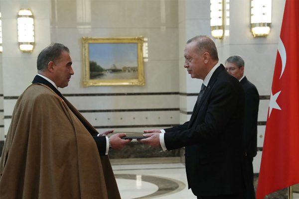 L’Ambassadeur d’Algérie présente ses lettres de créance au Président Erdoğan