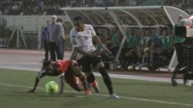 “غربان” الكونغو ترغم “النسر الأسود” على اقتسام الزاد