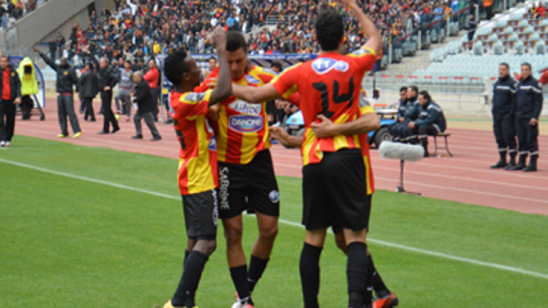 مجهولون يهاجمون زملاء بلايلي بالأسلحة البيضاء