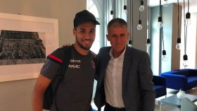 ألكاراز سافر إلى إيطاليا والتقى بـ “تايدر”