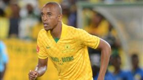 لاعب جنوب إفريقي: عقوبة “الكاف” ضد وفاق سطيف ظالمة