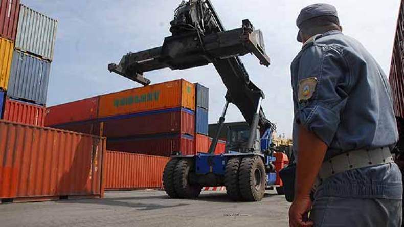 الإفلاس يطارد تجار العلمة بسبب قرارات الحكومة الخاصة بالإستيراد