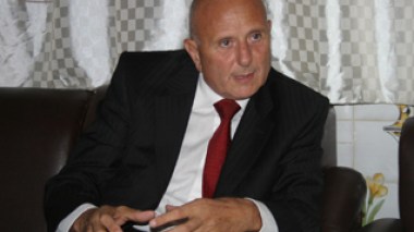 L’opposant Nadjib Chebbi à Echorouk : La candidature de Ben Ali pour un 5ème mandat est regrettable