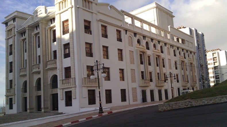 مستغانم تخلد مسارات الشهيدين علولة ومجوبي