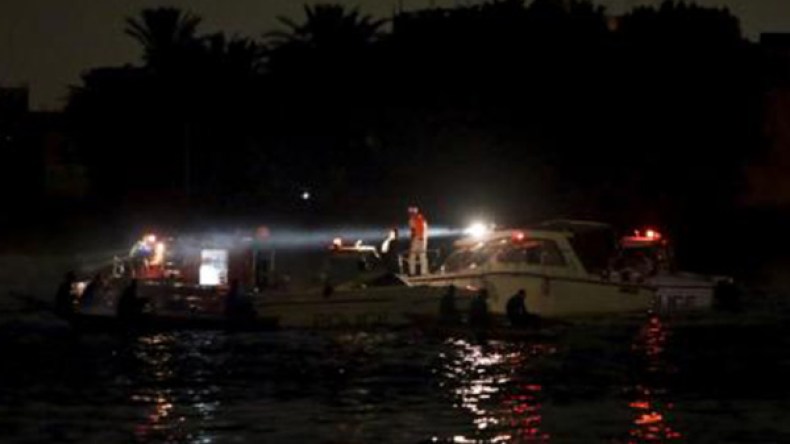 وفاة 14 شخصا على الأقل في حادث غرق قارب بنهر النيل