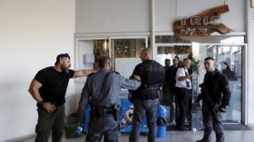 مقتل خمسة في هجومين لفلسطينيين بتل أبيب والضفة