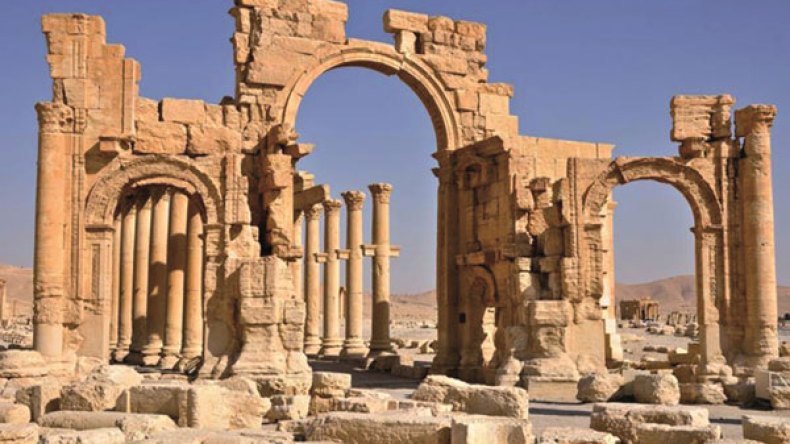 “زنوبيا” تستعيد تدمر..