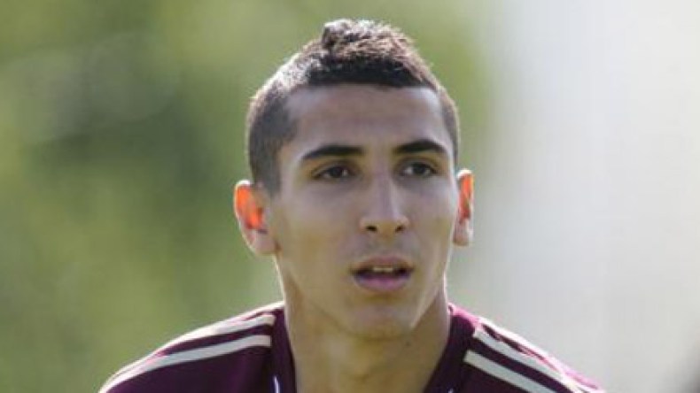 طافر يريد اللعب للخضر