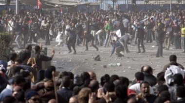 Égypte: calme relatif au Caire, appels à de nouvelles manifestations