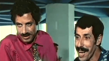 همّ يضحك وهمّ يبكي !