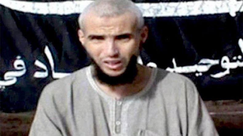 عائلة نائب القنصل تواتي الطاهر تطالب بحقيقة ابنها حيّا أو ميتا