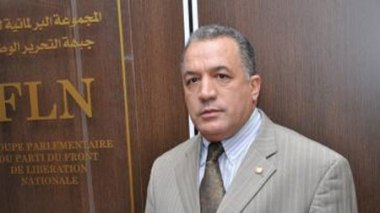 Belkhadem s’appuie-t-il sur les députés FLN pour répliquer à ses opposants?