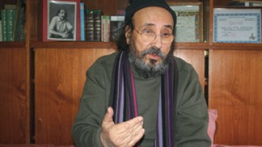 Tahar Ouettar veut désigner son successeur