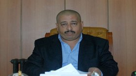 طحكوت يودع ملفه الاستثماري لإنجاز مصنع سيارات بتيارت