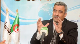 تهمي يقترح منح مكافأة موحدة للاعبي المنتخب الوطني