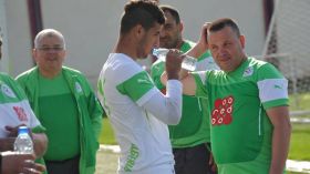 تايدر: نحن نعمل بجد لنكون جاهزين أمام بلجيكا