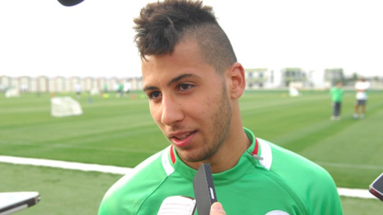 تايدر مستاء من إدارة بولونيا  ومناجيره يؤكد اتصالات مانشستر يونايتد