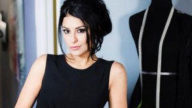 تالا راسي.. قصة مصممة إيرانية كسرت القواعد بعد أن تعرضت للجلد