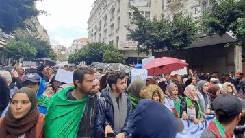 طلبة الجزائر.. من الثورة إلى الحراك