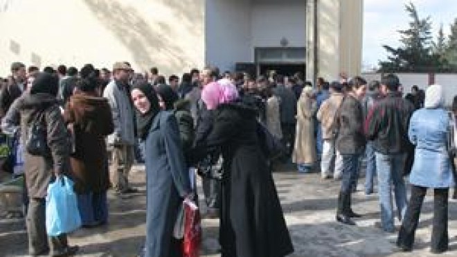 متابعات قضائية ضد طلبة المدارس العليا لوقف الاحتجاجات