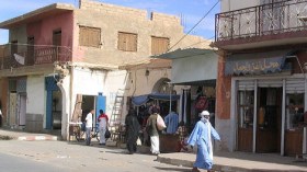 خفض الضريبة على الدخل وعلى أرباح الشركات المستثمرة بالجنوب