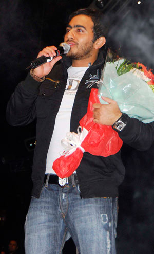 Tamer Hosny Sings at the â€œOctoberâ€ Celebrations