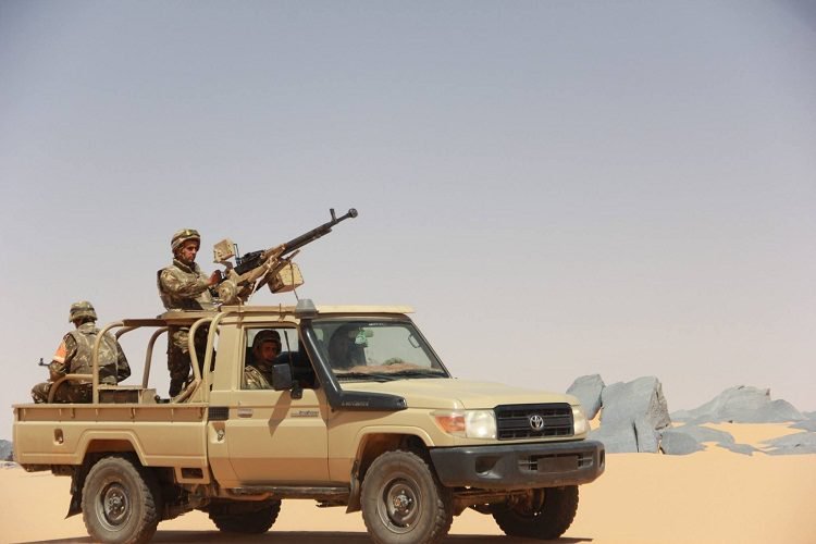 Un terroriste se livre aux autorités militaires de Tamanrasset
