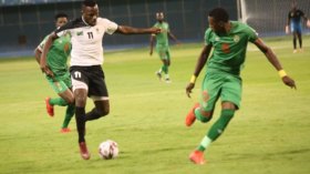 منتخب آخر منافس لـ “الخضر” يتعادل