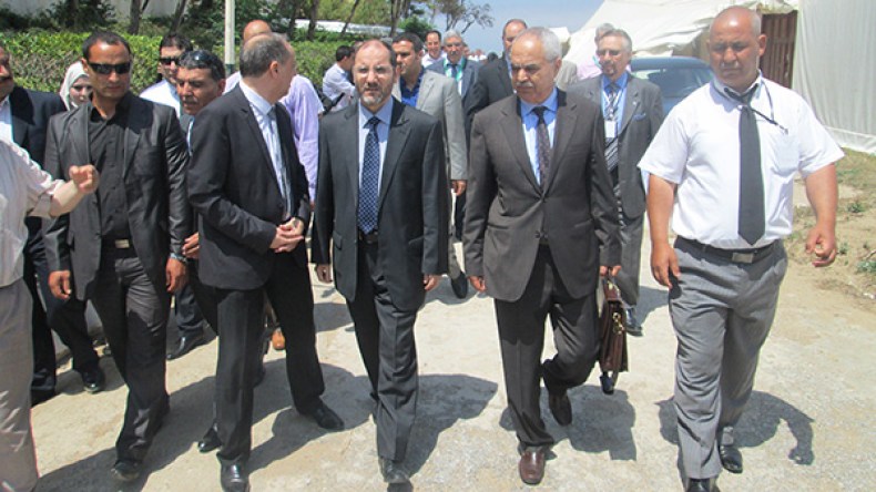 “تنسيقية الحريات” تلتقي وتناقش لقاء الأفافاس بقيادات “الفيس”