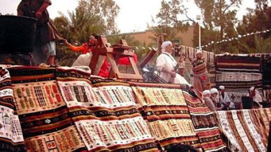 Une centaine de professionnels de l’artisanat à l’exposition-vente de tapis à Ghardaïa