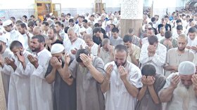 برنامج ديني ثري وإقبال على المساجد بورقلة