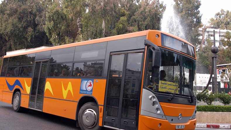 أزمة نقل “تشل” طلبة الجامعات
