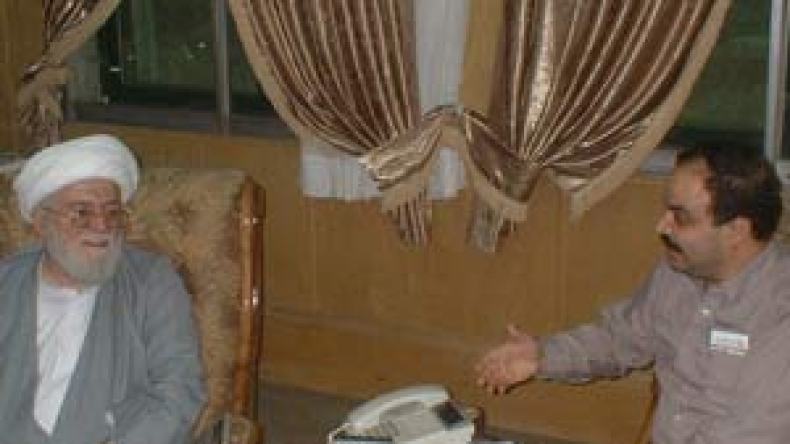 القرضاوي عالم جليل ارفض الإساءة اليه ووكالة مهر وكالة سخيفة