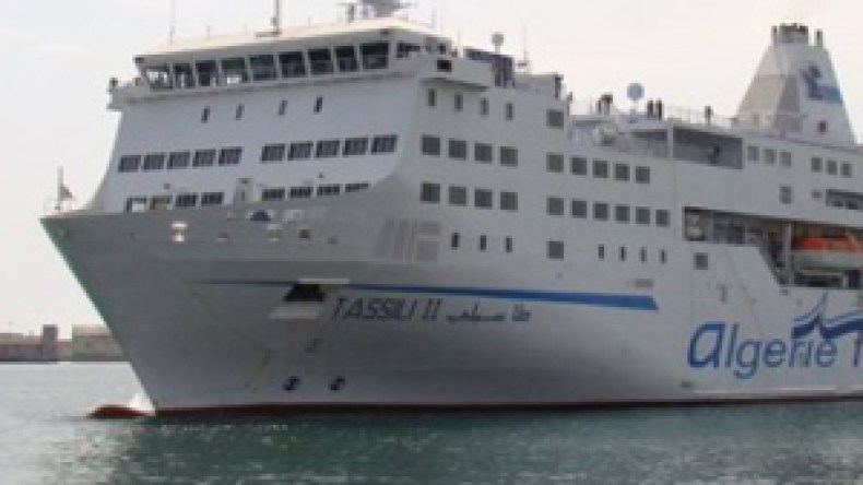 باخرة‭ ‬الطاسيلي‭ ‬II‭ ‬ستصل‭ ‬ميناء‭ ‬الجزائر‭ ‬ليلا‭ ‬وعلى‭ ‬متنها‭ ‬1300‭ ‬راكب